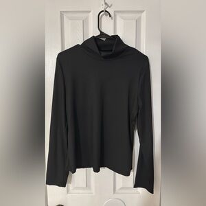 Black Long Sleeve Turtleneck Top